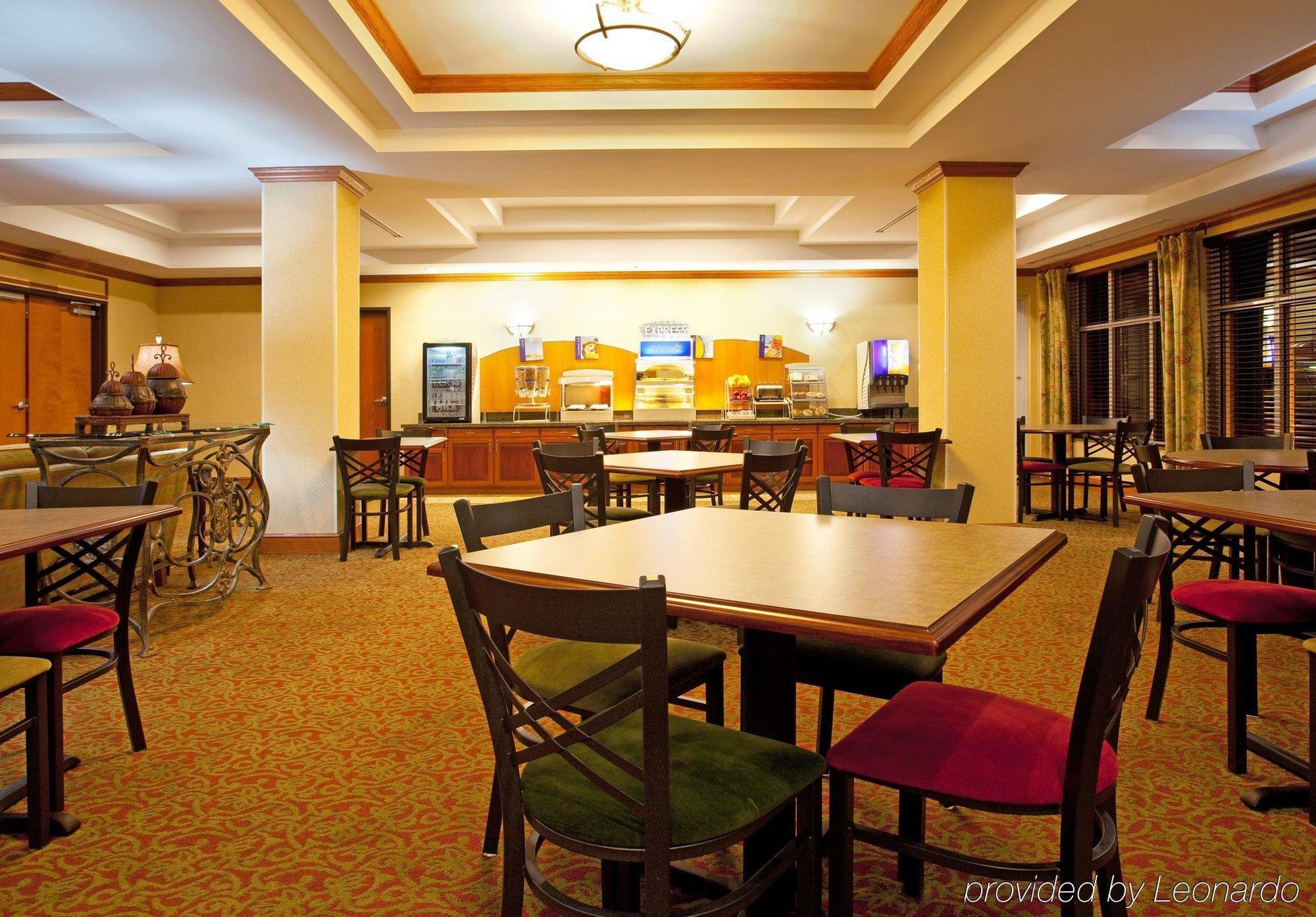 Hotel Express & Zurich-barrington By Ihg 2*