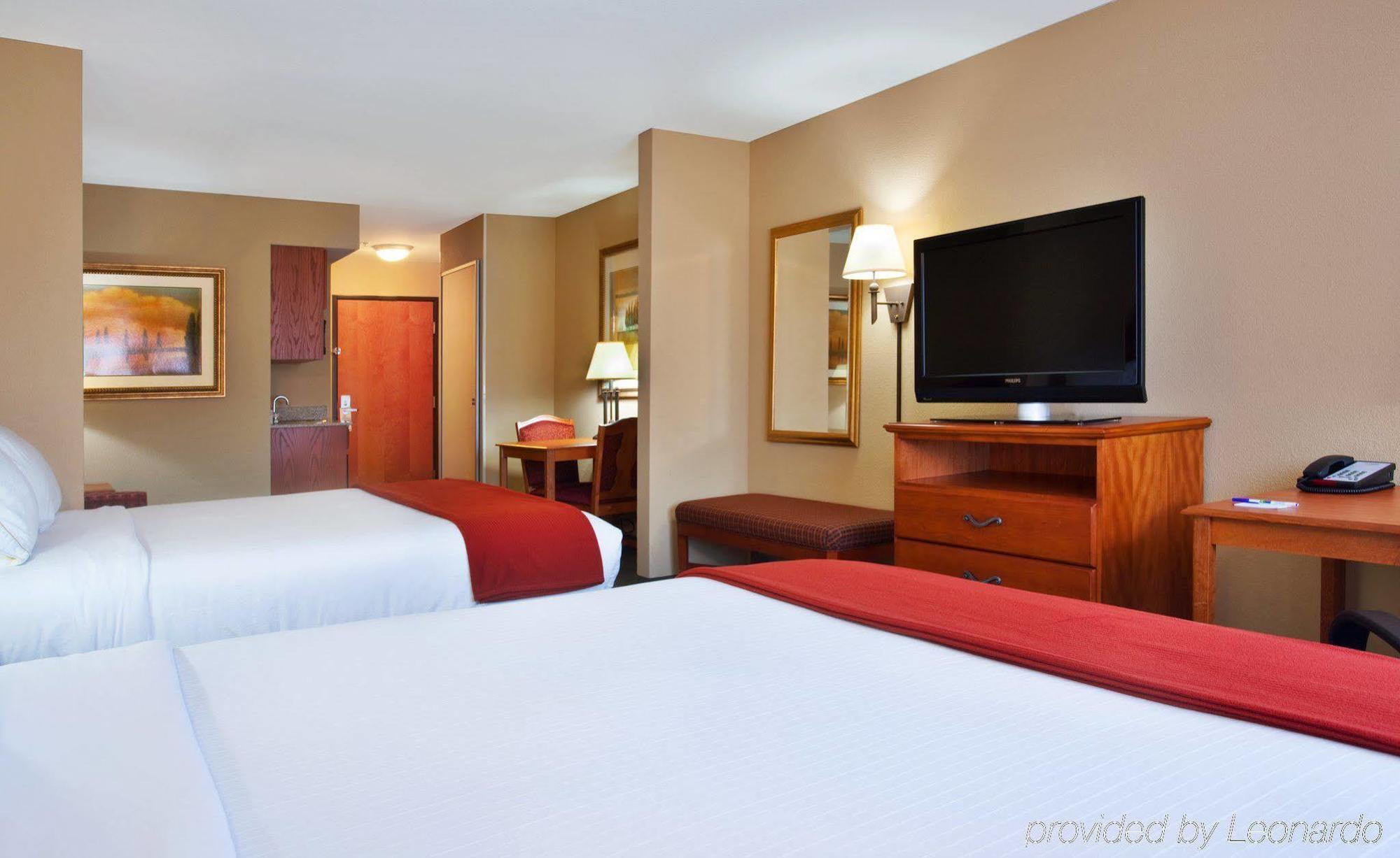 Express & Zurich-barrington By Ihg Lake Zurich